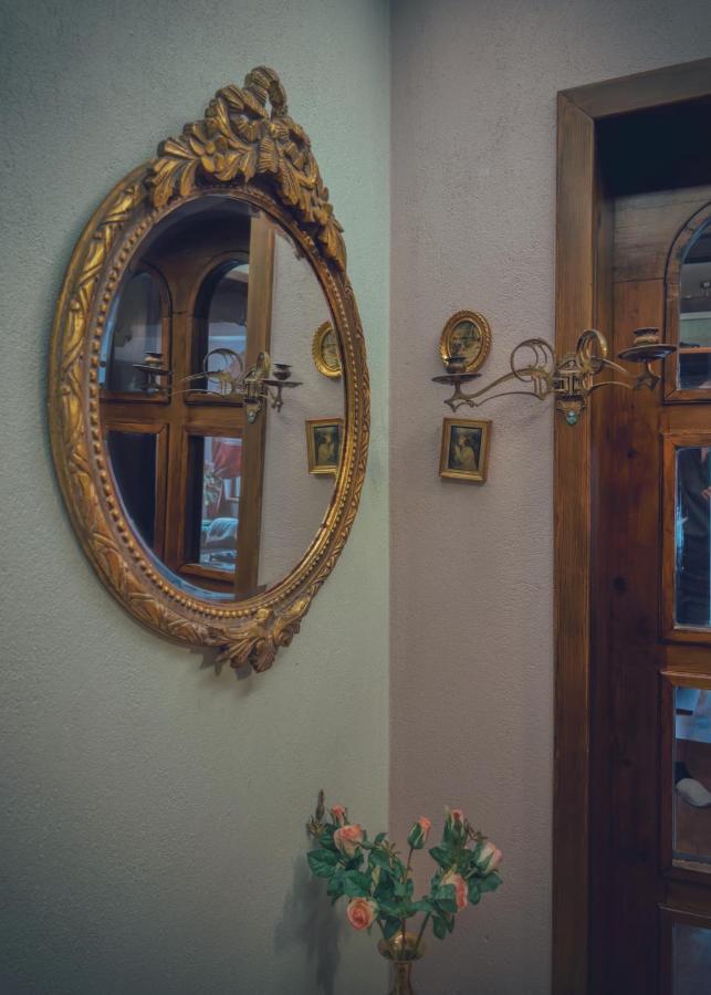 Тhe Bohemian Lodge-Entire House With Sauna Veliko Tarnovo Eksteriør billede