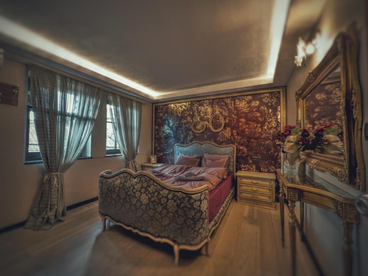 Тhe Bohemian Lodge-Entire House With Sauna Veliko Tarnovo Eksteriør billede